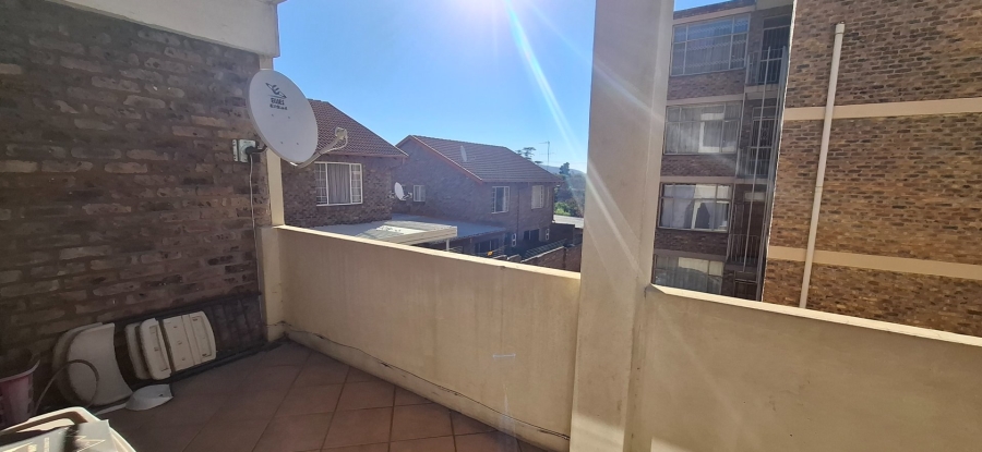 2 Bedroom Property for Sale in Gezina Gauteng