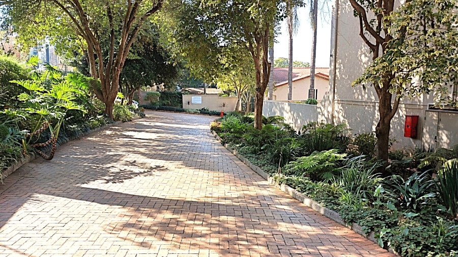 4 Bedroom Property for Sale in Illovo Gauteng