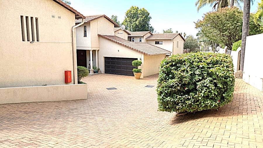 4 Bedroom Property for Sale in Illovo Gauteng