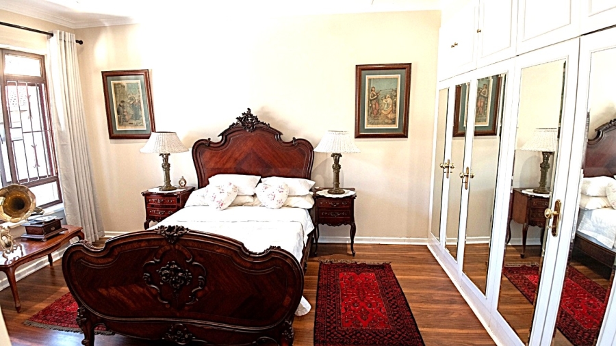 4 Bedroom Property for Sale in Illovo Gauteng