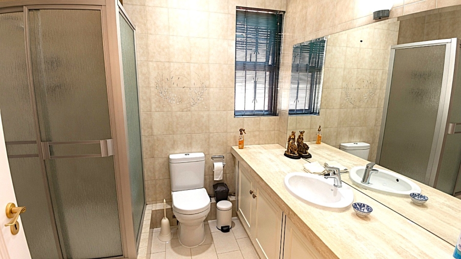 4 Bedroom Property for Sale in Illovo Gauteng