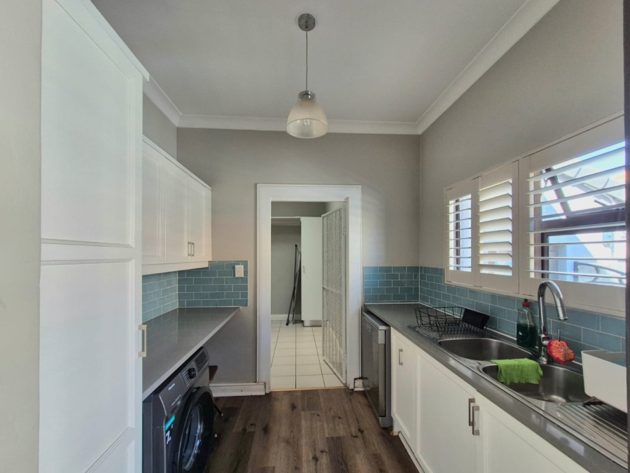 5 Bedroom Property for Sale in Woodhill Estate Gauteng