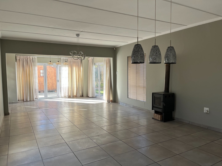 4 Bedroom Property for Sale in Riverspray Lifestyle Estate Gauteng