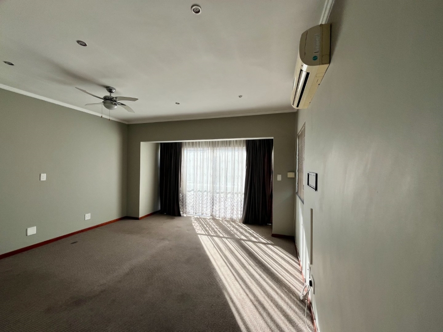 4 Bedroom Property for Sale in Riverspray Lifestyle Estate Gauteng