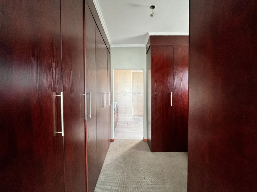 4 Bedroom Property for Sale in Riverspray Lifestyle Estate Gauteng