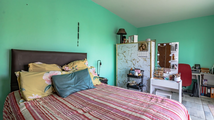 4 Bedroom Property for Sale in Glenvista Gauteng