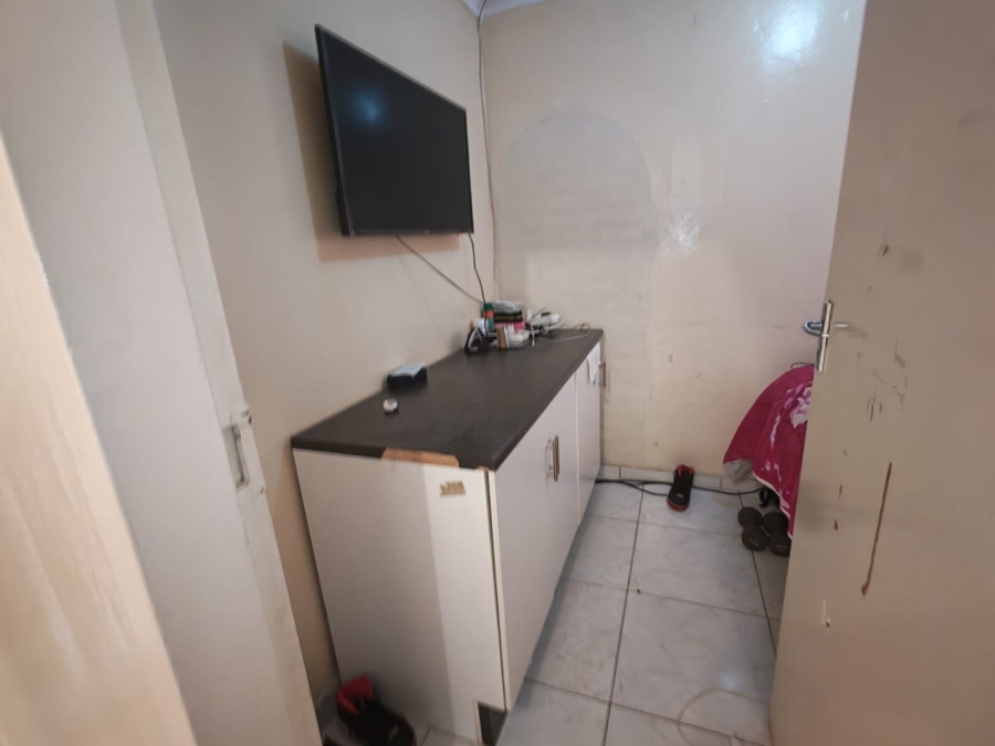 3 Bedroom Property for Sale in Lenasia Ext 6 Gauteng