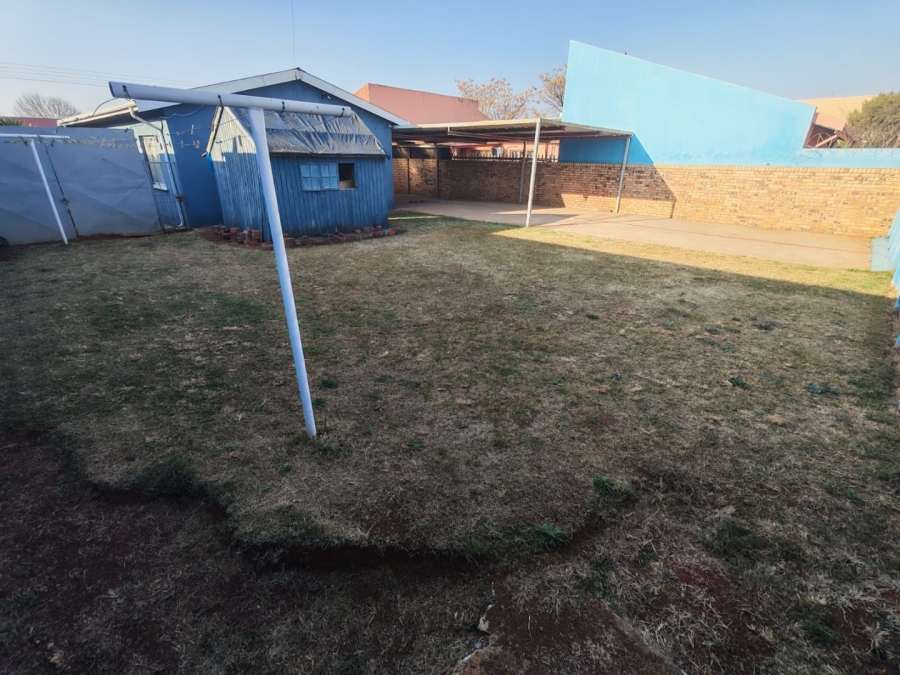 3 Bedroom Property for Sale in Lenasia Ext 6 Gauteng