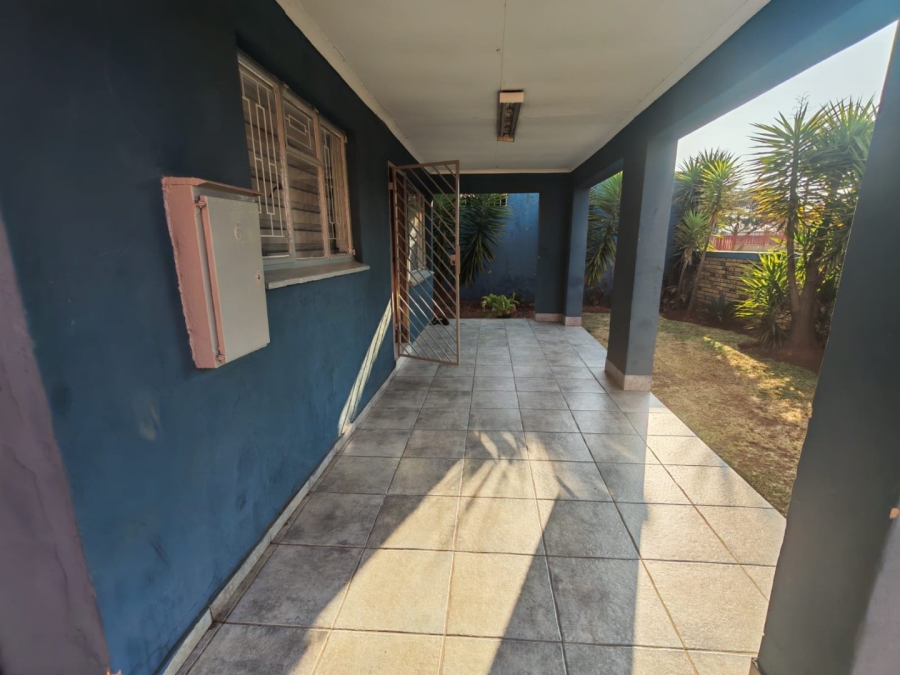 3 Bedroom Property for Sale in Lenasia Ext 6 Gauteng