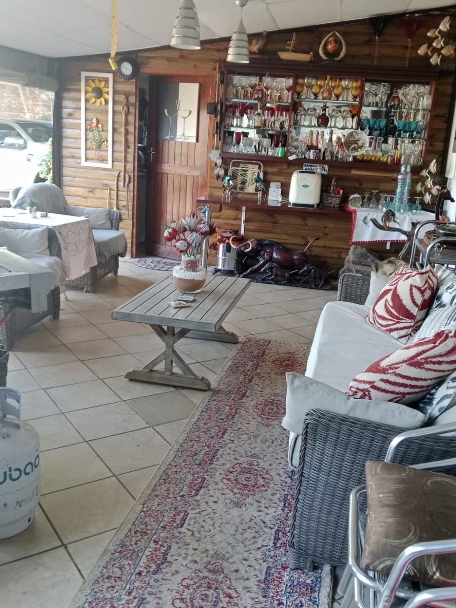 Commercial Property for Sale in Kleinfontein A H Gauteng