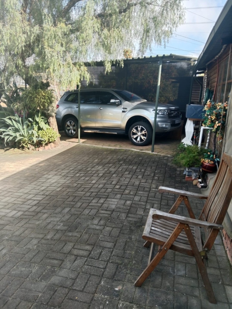 Commercial Property for Sale in Kleinfontein A H Gauteng