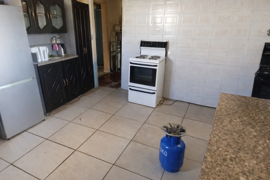 2 Bedroom Property for Sale in Kanana Park Gauteng