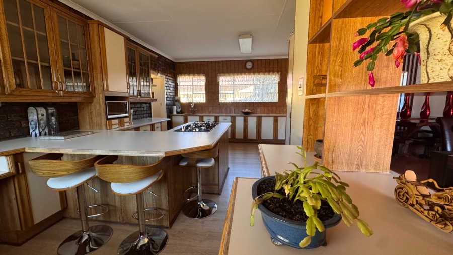 4 Bedroom Property for Sale in Three Rivers East Gauteng