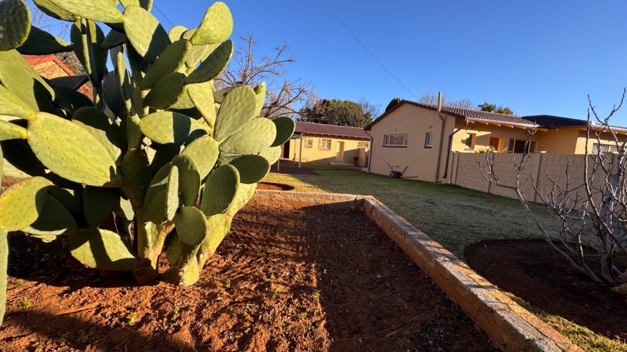 4 Bedroom Property for Sale in Three Rivers East Gauteng