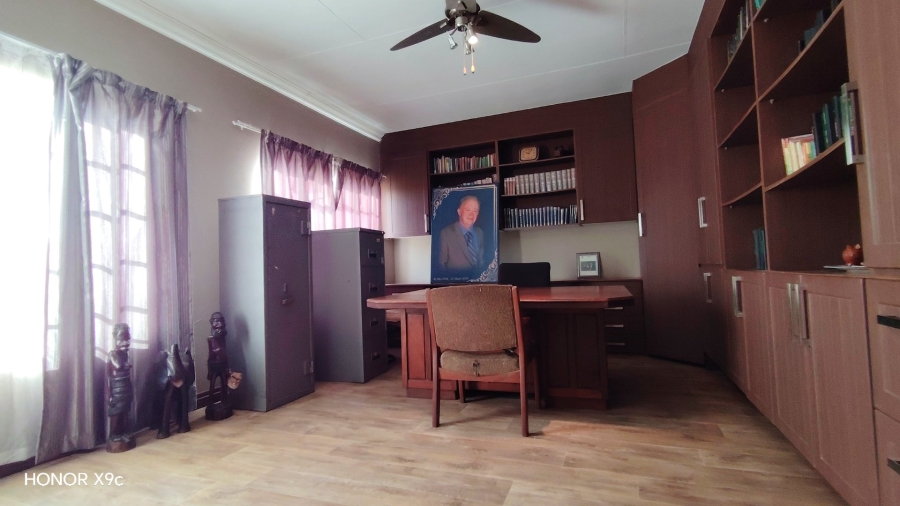 Commercial Property for Sale in Mooilande Gauteng