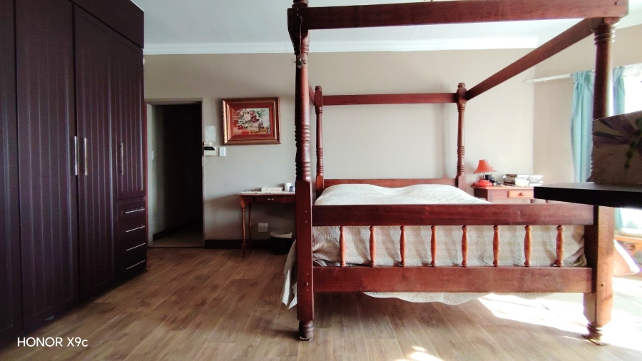 Commercial Property for Sale in Mooilande Gauteng