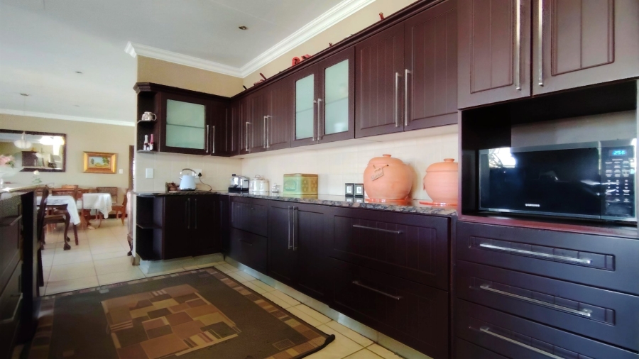 Commercial Property for Sale in Mooilande Gauteng