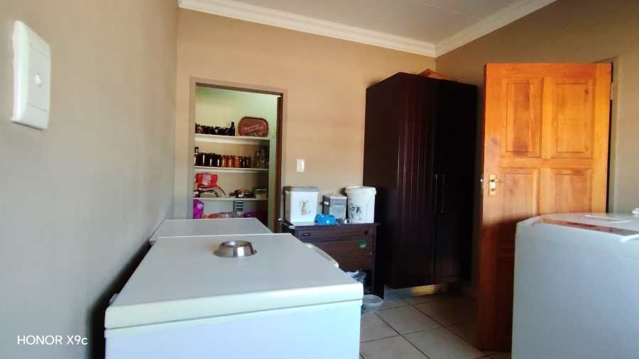 Commercial Property for Sale in Mooilande Gauteng