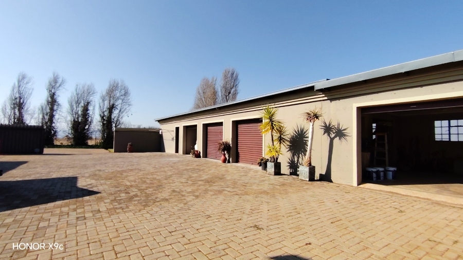 Commercial Property for Sale in Mooilande Gauteng