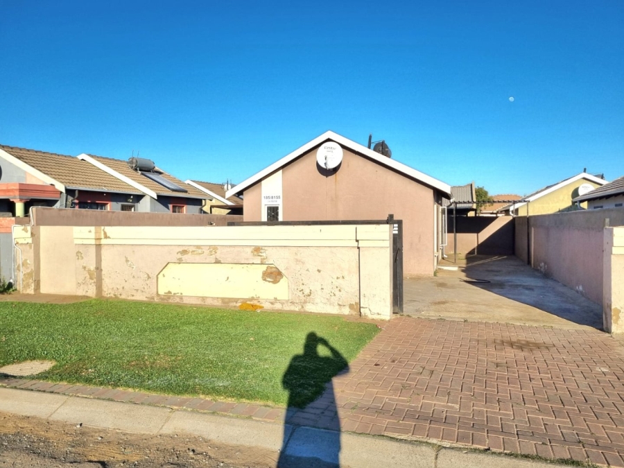 2 Bedroom Property for Sale in Windmill Park Gauteng