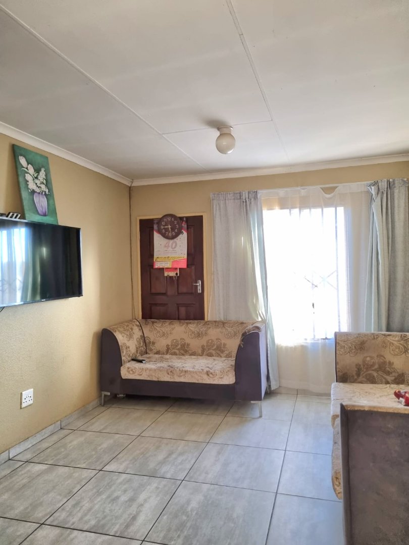 2 Bedroom Property for Sale in Windmill Park Gauteng