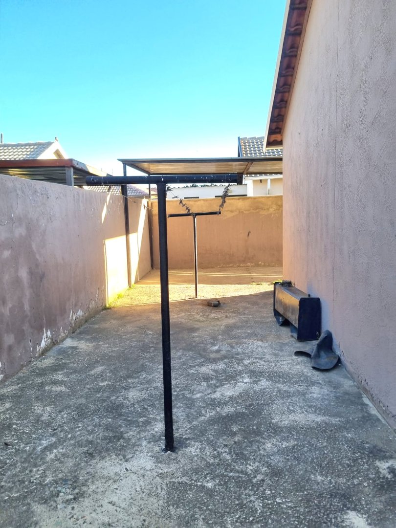 2 Bedroom Property for Sale in Windmill Park Gauteng