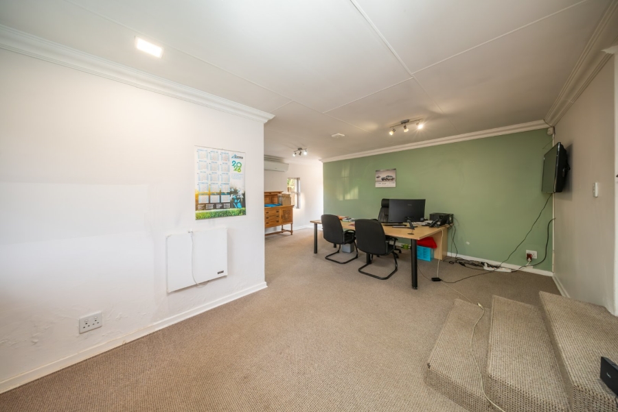 3 Bedroom Property for Sale in Eastleigh Ridge Gauteng