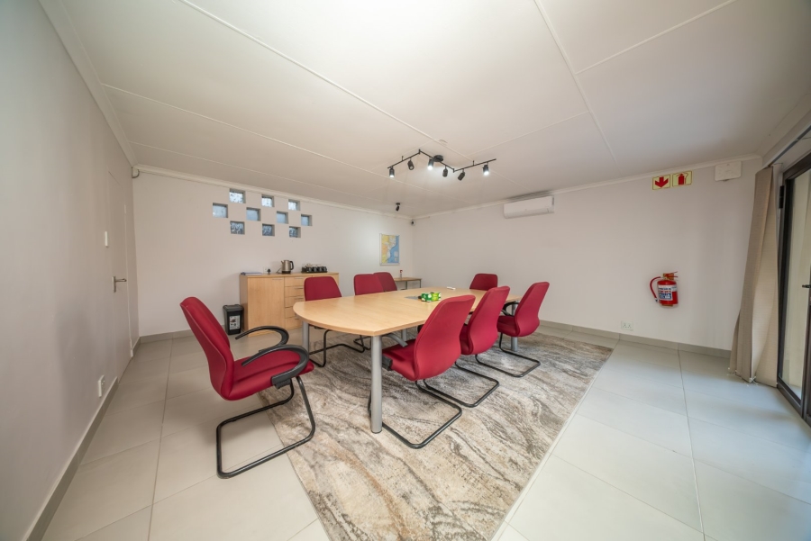 3 Bedroom Property for Sale in Eastleigh Ridge Gauteng