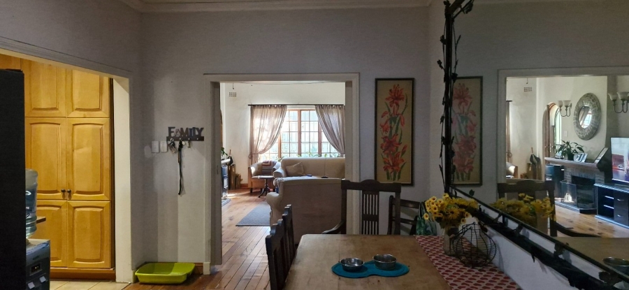 6 Bedroom Property for Sale in Selwyn Gauteng