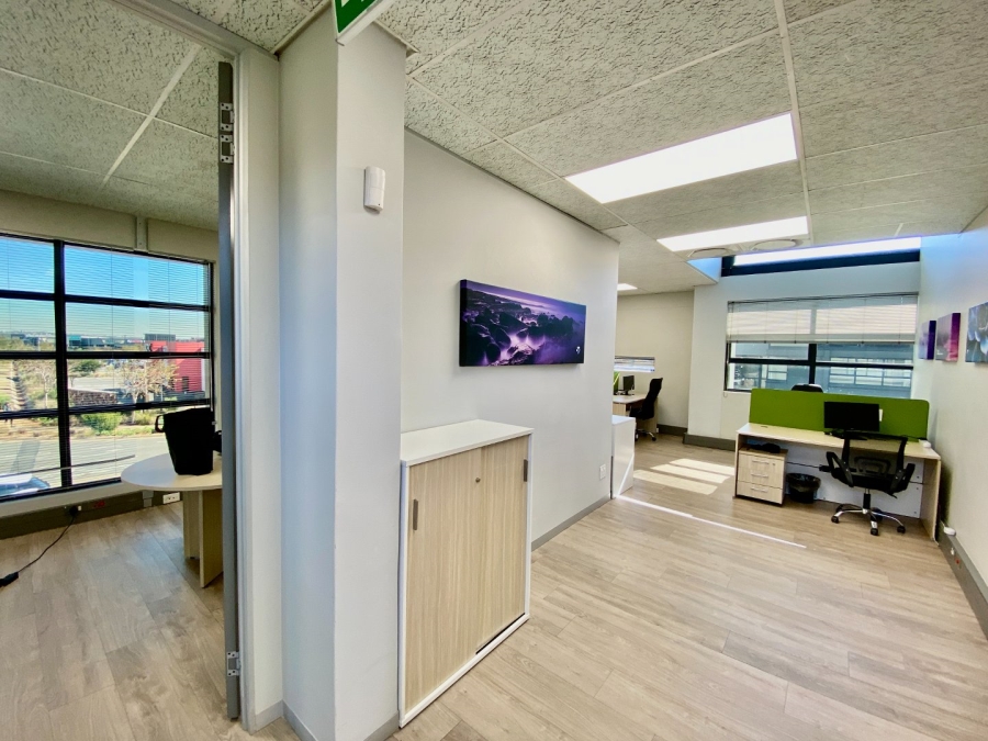 To Let Commercial Property for Rent in Doringkloof Gauteng