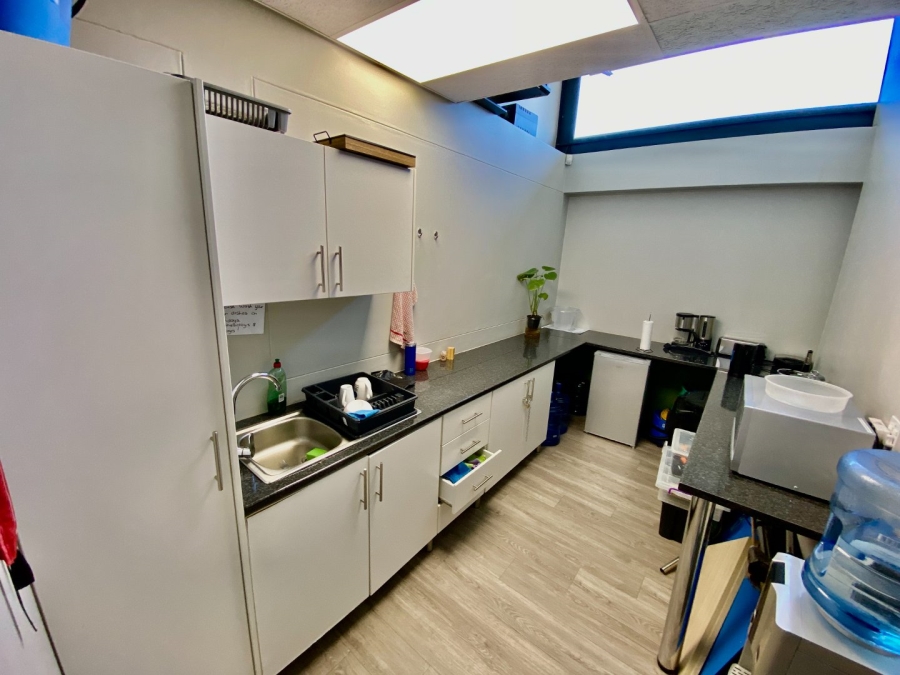 To Let Commercial Property for Rent in Doringkloof Gauteng