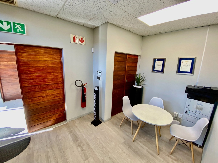 To Let Commercial Property for Rent in Doringkloof Gauteng