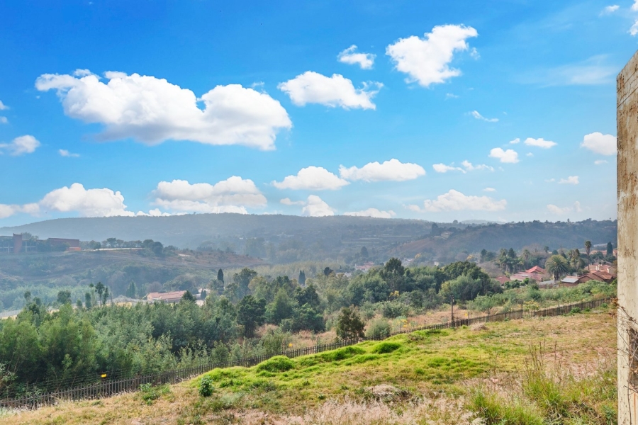 Commercial Property for Sale in Roodekrans A H Gauteng