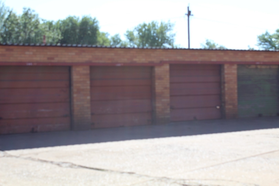 1 Bedroom Property for Sale in Vanderbijlpark CW 1 Gauteng