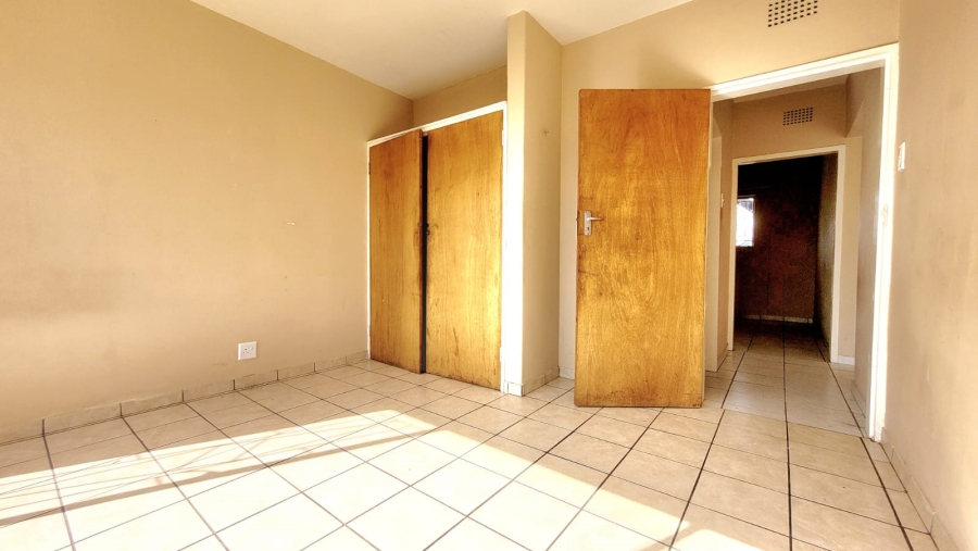 2 Bedroom Property for Sale in Three Rivers Gauteng