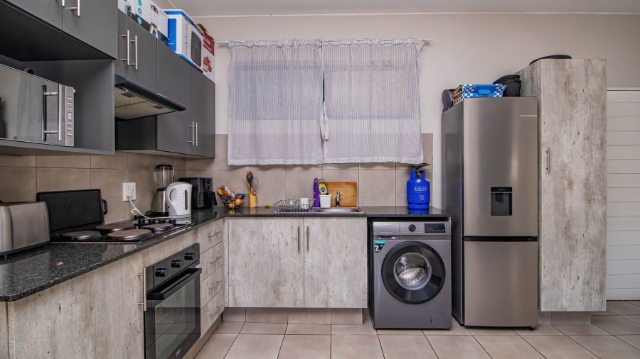 2 Bedroom Property for Sale in Rynfield Gauteng