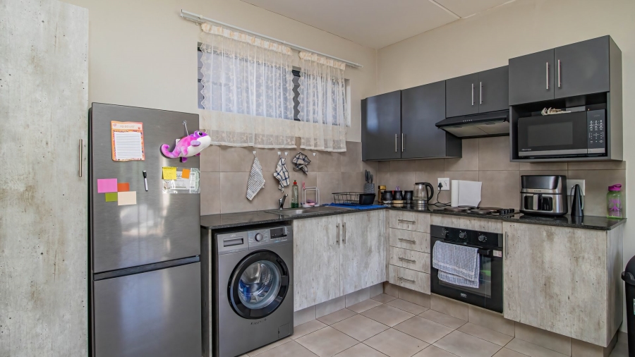 2 Bedroom Property for Sale in Rynfield Gauteng