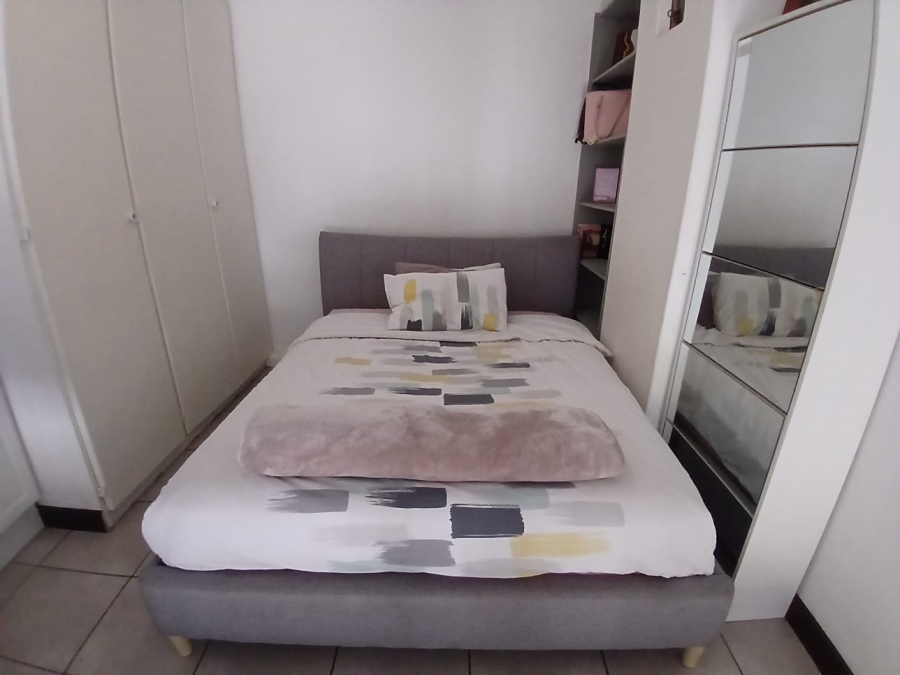 1 Bedroom Property for Sale in Hatfield Gauteng