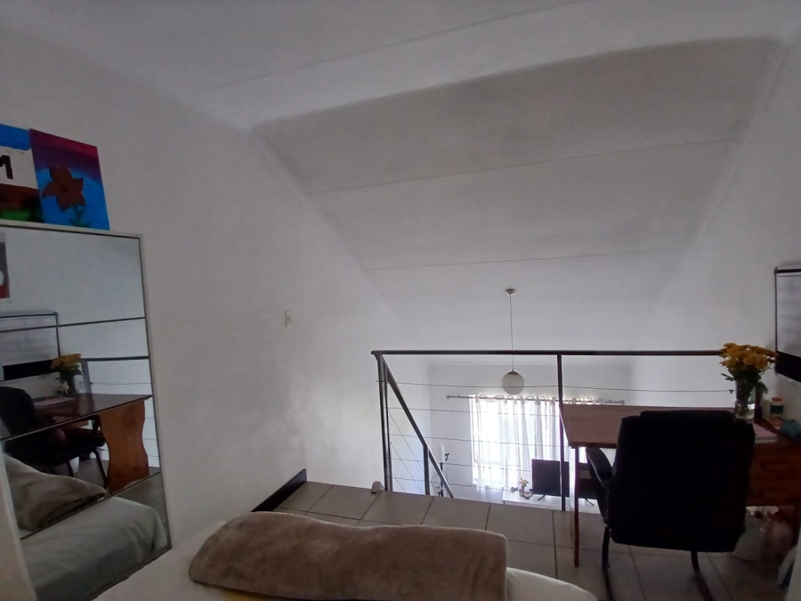 1 Bedroom Property for Sale in Hatfield Gauteng