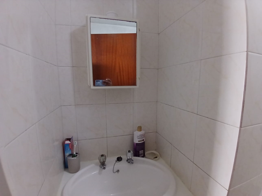 1 Bedroom Property for Sale in Hatfield Gauteng