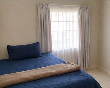 2 Bedroom Property for Sale in Monavoni Gauteng