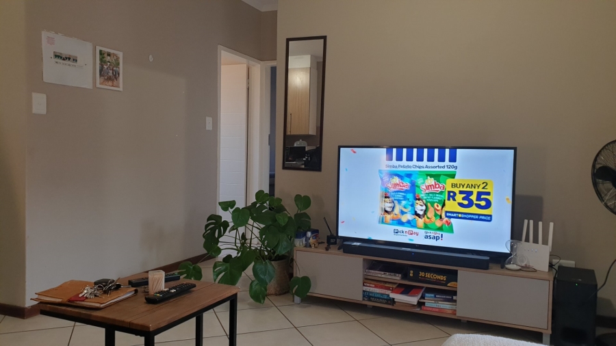 2 Bedroom Property for Sale in Monavoni Gauteng