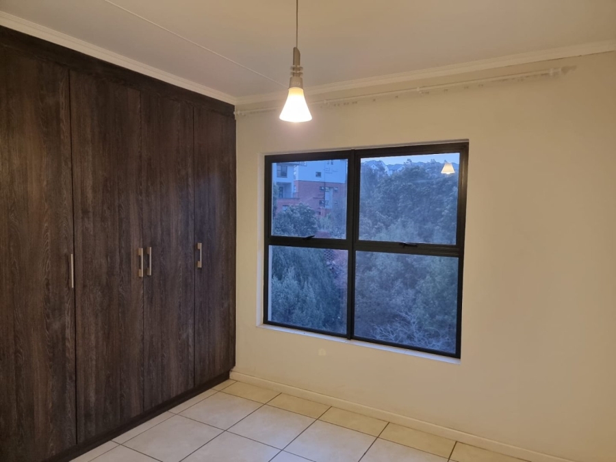 1 Bedroom Property for Sale in Oakdene Gauteng