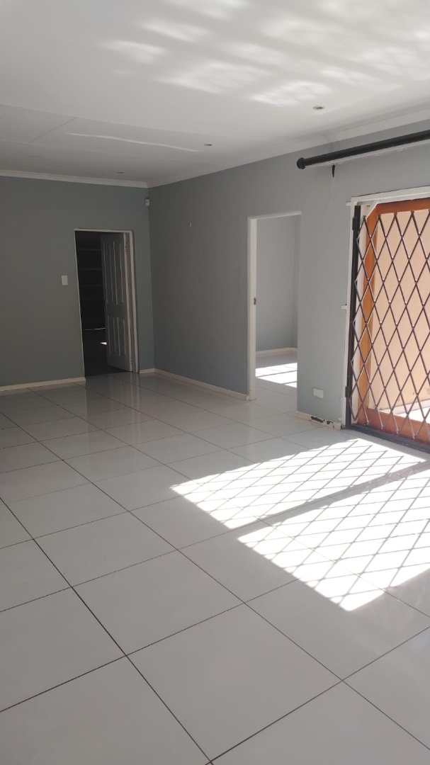 To Let 3 Bedroom Property for Rent in Heatherview Gauteng