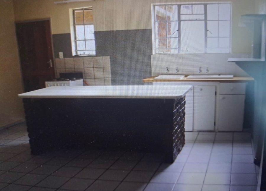 To Let 1 Bedroom Property for Rent in Putfontein Gauteng
