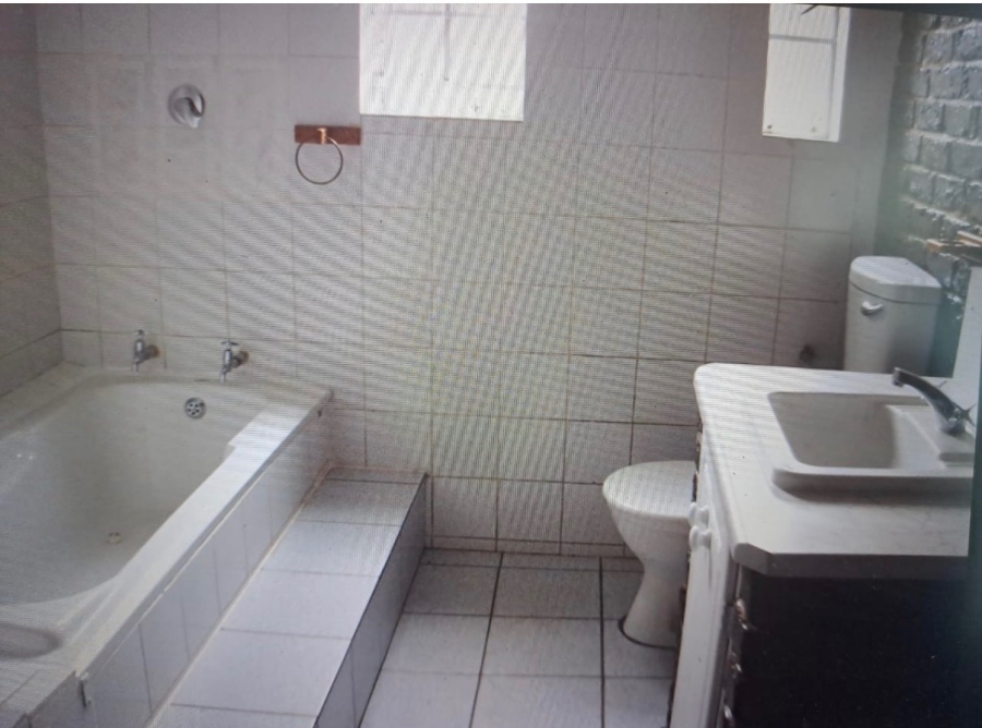 To Let 1 Bedroom Property for Rent in Putfontein Gauteng