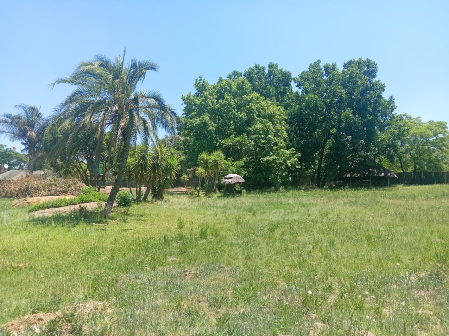 To Let Commercial Property for Rent in President Park Gauteng