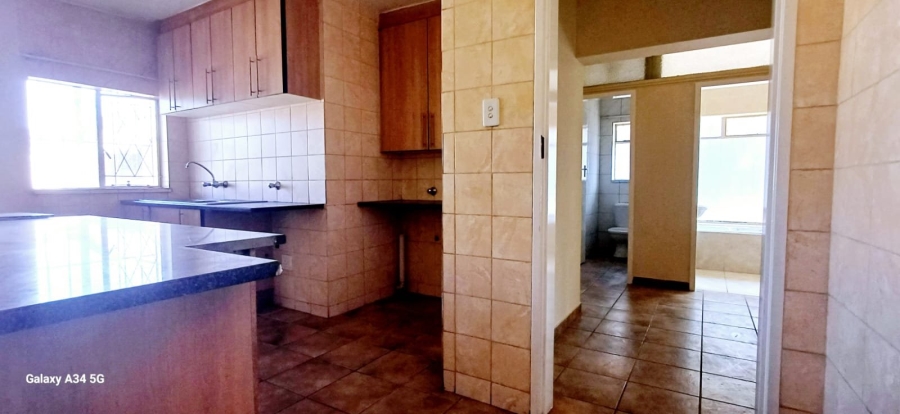 3 Bedroom Property for Sale in South Crest Gauteng