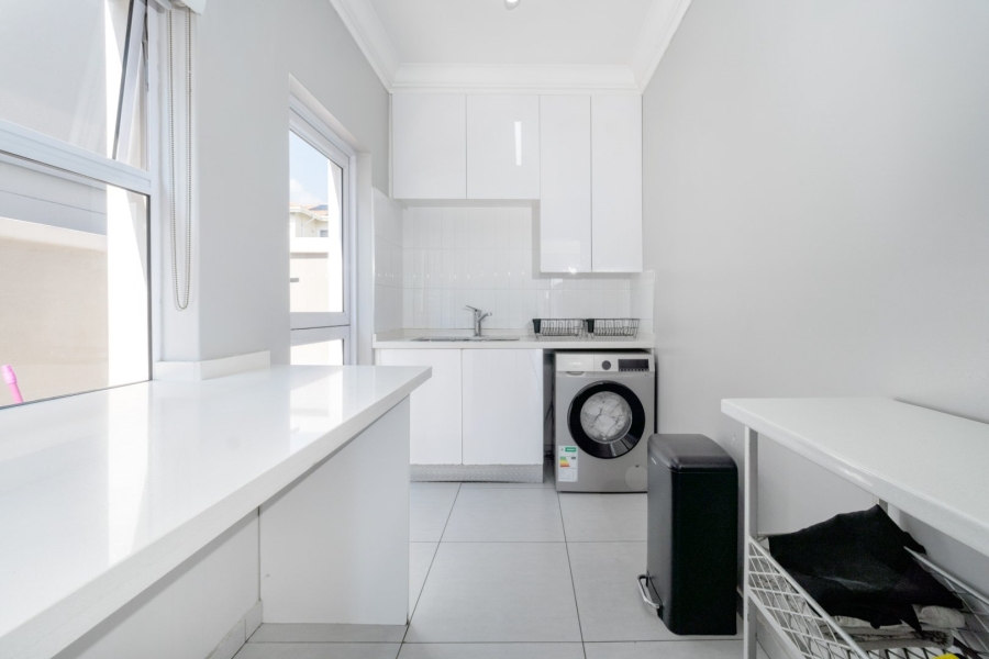 4 Bedroom Property for Sale in Olivedale Gauteng