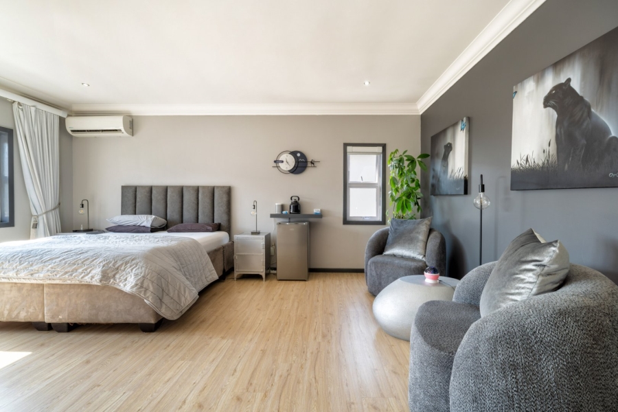 4 Bedroom Property for Sale in Olivedale Gauteng